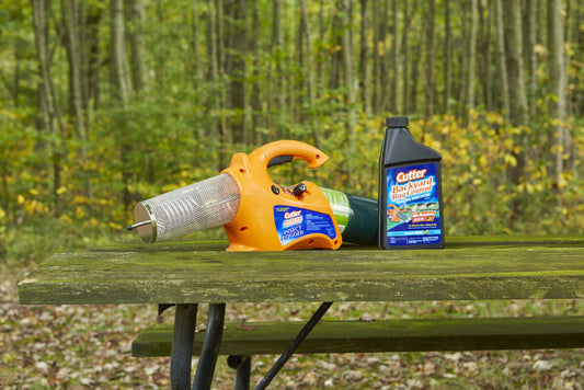 Cutter propane insect fogger on a picnic table with Cutter fogging insecticide, 190395
