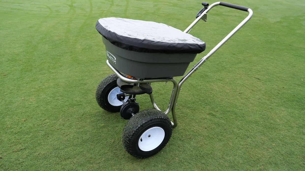 Smith SB-80SL spreader, side view on course